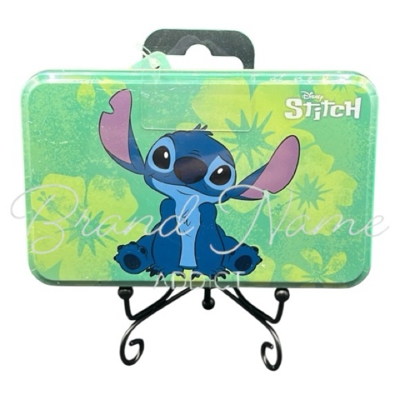 Disney Stitch 6 Piece Lip Balm Limited Edition Collection Tin Set - Picture 2 of 2